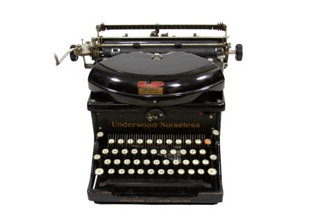 antique underwood typewriter noiseless.